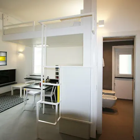 Mono Finalborgo Compact Lodging