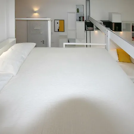 Mono Finalborgo Compact Lodging Finale Ligure
