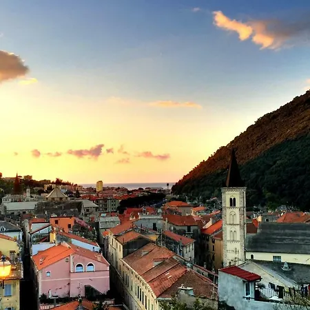 Mono Finalborgo Compact Lodging Finale Ligure
