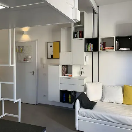 Vakantiehuis Mono Finalborgo Compact Lodging *